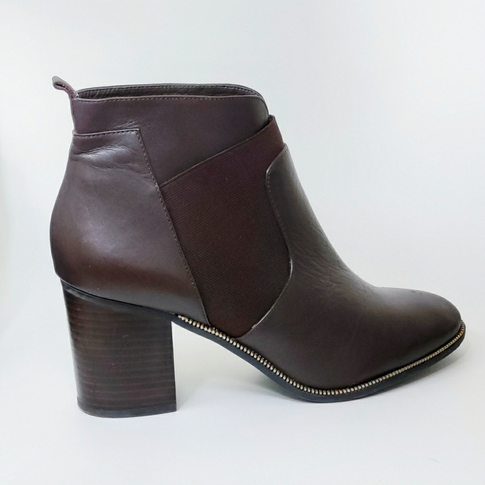 Calvin Klein Ashby Boots. Size 10